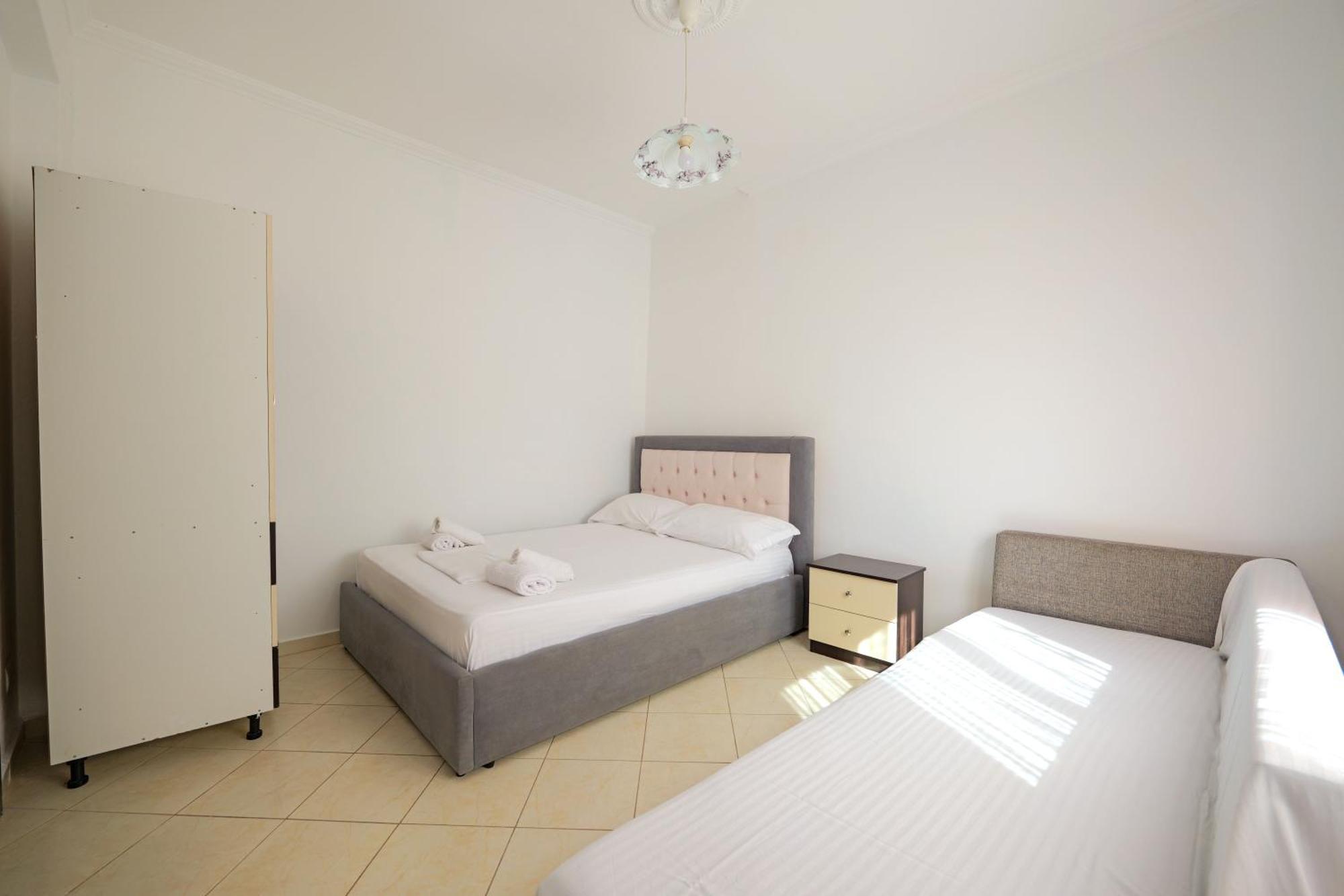 Guesthouse Blue Sky Ksamil Luaran gambar