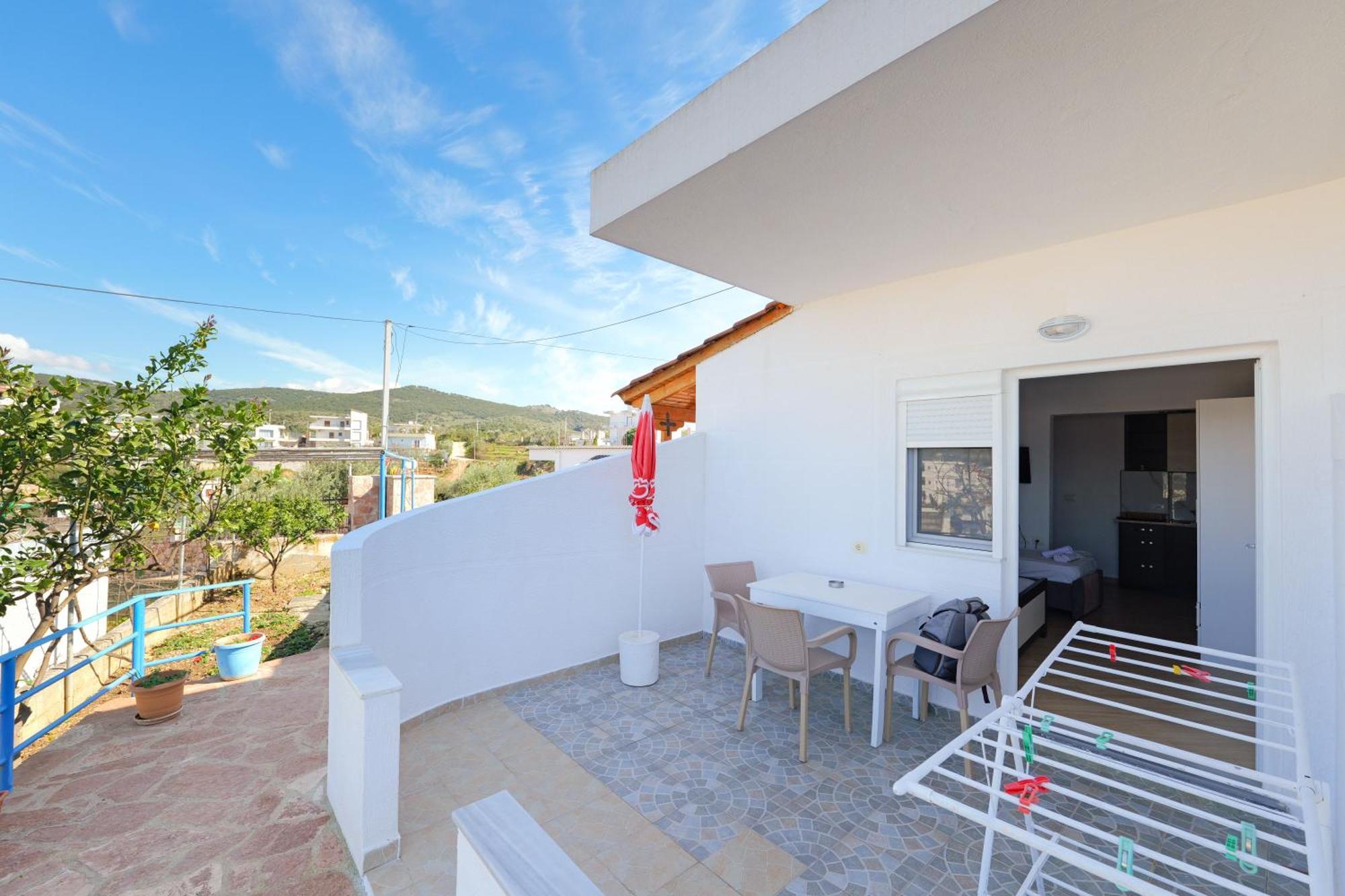 Guesthouse Blue Sky Ksamil Luaran gambar