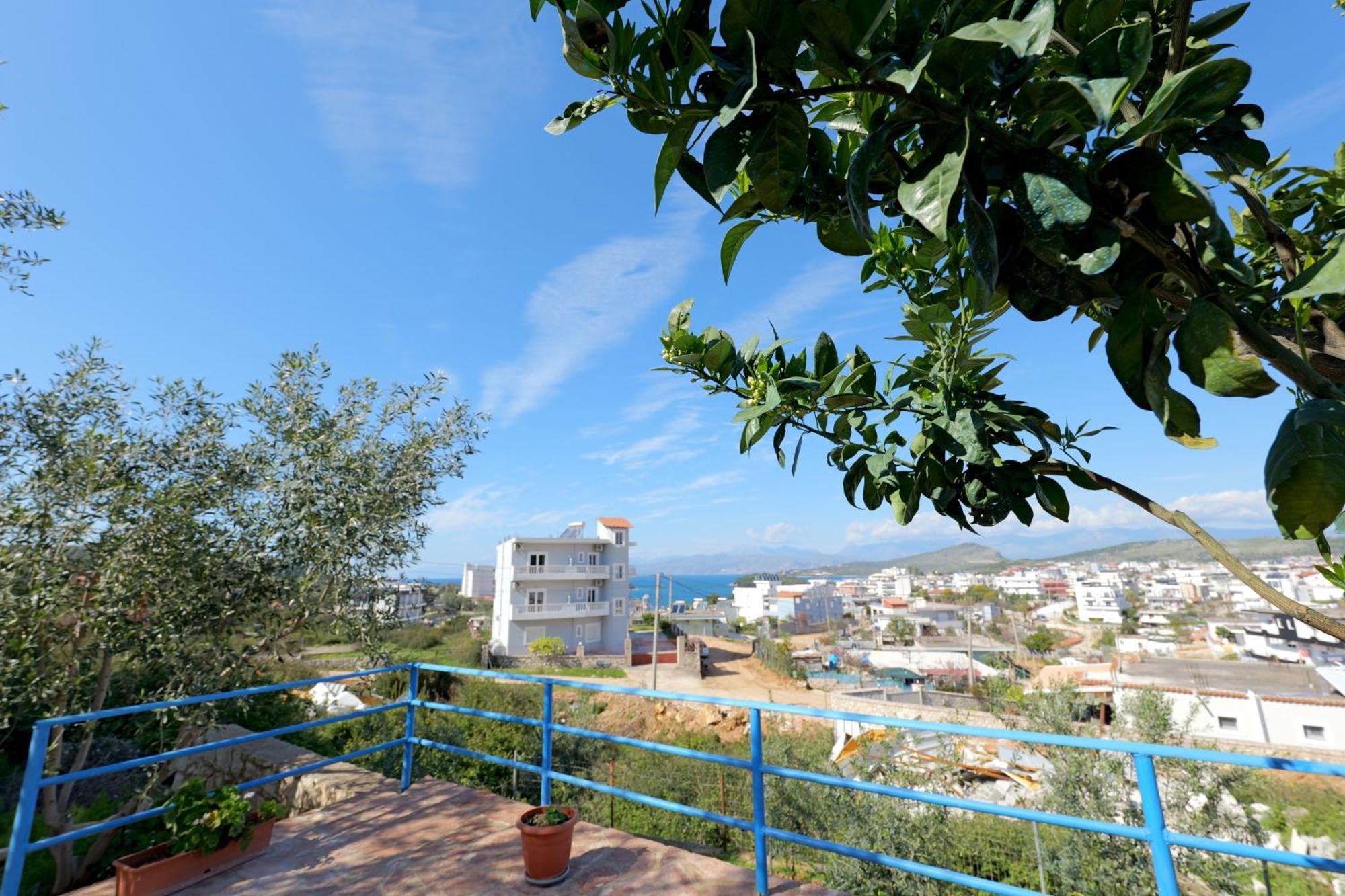 Guesthouse Blue Sky Ksamil Luaran gambar